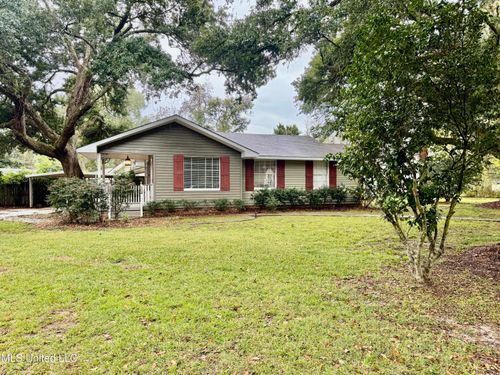 1301 Westwood Rd, Natchez, MS, 39120-5054 | Card Image