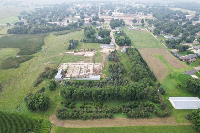 200 Spring View Dr, House other with 5 bedrooms, 3 bathrooms and null parking in Edgerton MN | Image 11
