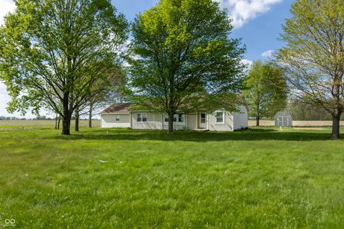 8370 State Road 236, North Salem, IN, 46165-9303 | Card Image