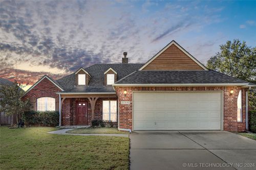 20550 E 46th Street S, Broken Arrow, OK, 74014 | Card Image