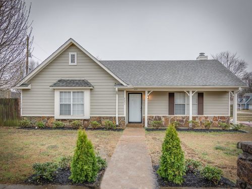 4551 Waverly Farms Rd, Millington, TN, 38053-8129 | Card Image
