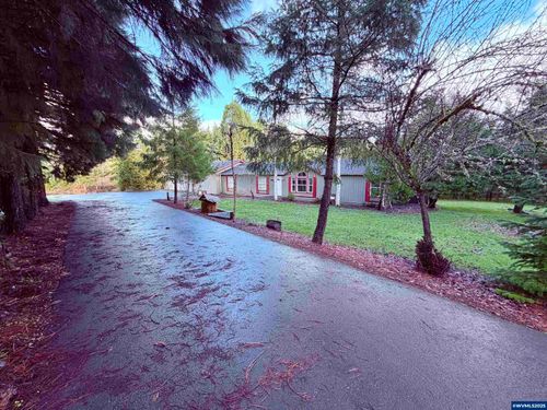 14906 Ferns Corner Rd, Monmouth, OR, 97361-9707 | Card Image