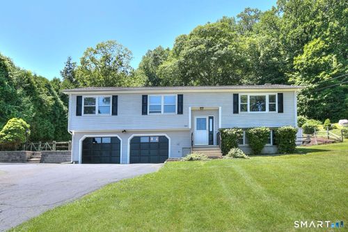 954 Howe Ave, Shelton, CT, 06484-2321 | Card Image