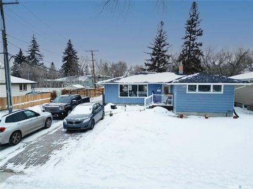 1812 Grant Dr, Regina, SK, S4S4V4 | Card Image