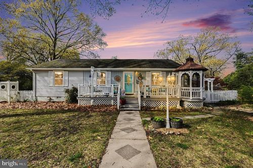 3400 Riverview Dr, COLONIAL BEACH, VA, 22443-4832 | Card Image