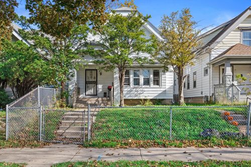 3452 N 1st St, Milwaukee, WI, 53212-1529 | Card Image