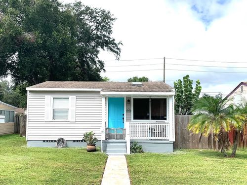 745 52nd Ave N, ST PETERSBURG, FL, 33703-2831 | Card Image