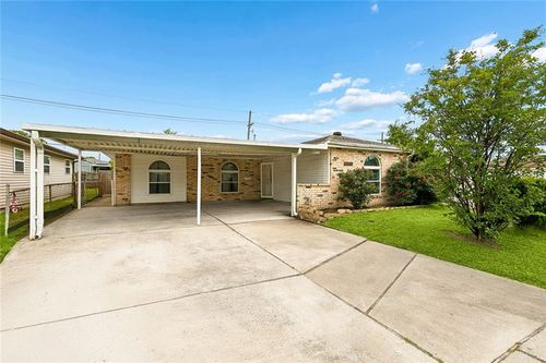 3660 Tulane Dr, Kenner, LA, 70065-2426 | Card Image