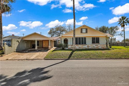 318 E 2nd Ave, Elsa, TX, 78543 | Card Image