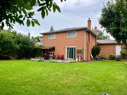 3237 Grassfire Cres, Mississauga, ON, L4Y3J8 | Card Image