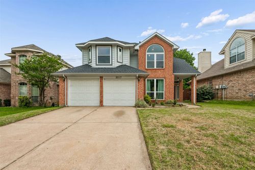 2217 Ellis Dr, Flower Mound, TX, 75028-7553 | Card Image