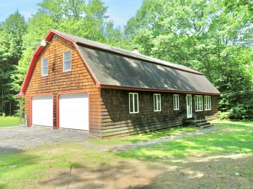 36 Fox Run Rd, Poland, ME, 04274-6527 | Card Image
