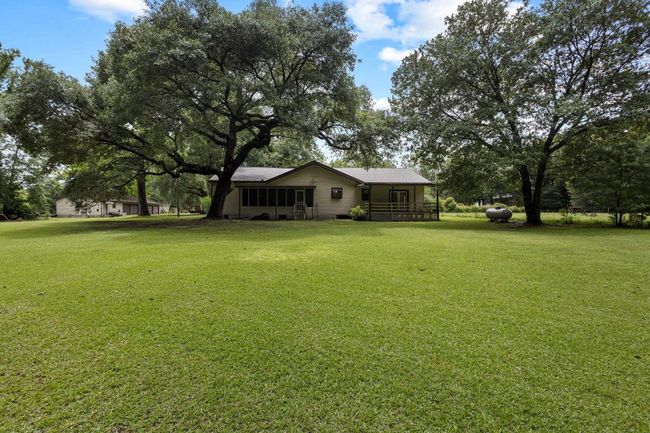 10425 Bussey Rd, House other with 4 bedrooms, 2 bathrooms and null parking in Silsbee TX | Image 33