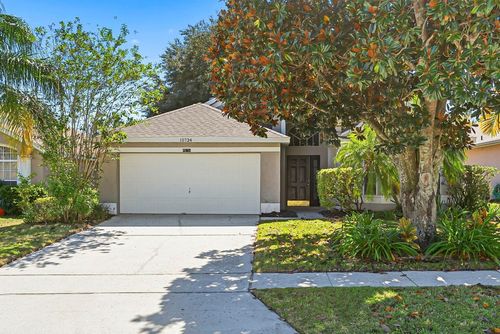 15734 Autumn Glen Ave, CLERMONT, FL, 34714-6107 | Card Image