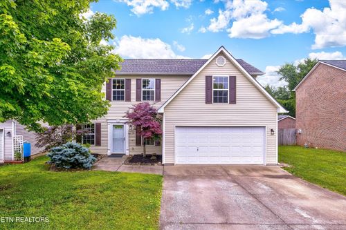 2040 Cartmill Dr, Powell, TN, 37849-5395 | Card Image