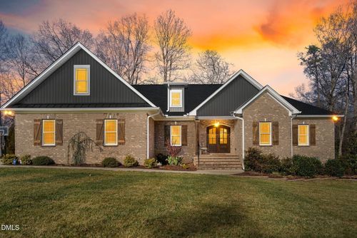 2614 Mableton Dr, Burlington, NC, 27217-1382 | Card Image