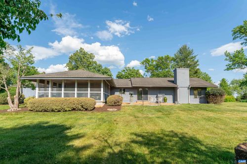 1221 W Leigh Dr, CHARLOTTESVILLE, VA, 22901-7725 | Card Image
