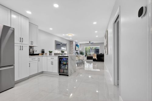 1250-700 Ne Harbour Ter, Boca Raton, FL, 33431-7761 | Card Image