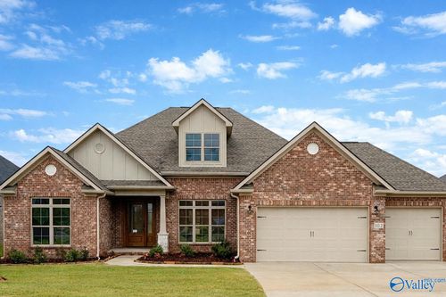 102 Greenslope Trl Ne, Huntsville, AL, 35811 | Card Image