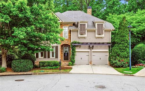 4054 Newhaven Cir Ne, Brookhaven, GA, 30319-1880 | Card Image