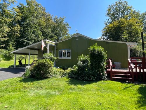 25 Old Middle Rd, Brookfield, CT, 06804-1132 | Card Image
