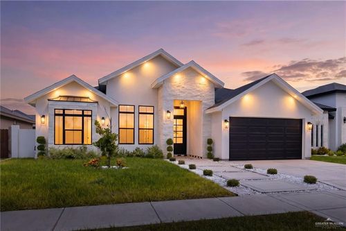 2901 Magnolia Dr, San Juan, TX, 78589-2093 | Card Image