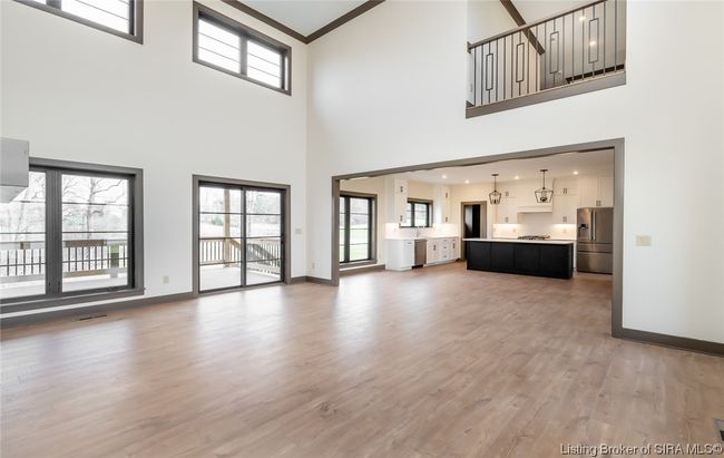5560 Old Vincennes Rd, Home with 4 bedrooms, 4 bathrooms and null parking in Floyds Knobs IN | Image 47