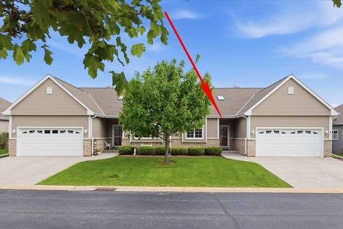 2-2412 Stoney Lane, Grafton, WI, 53024 | Card Image