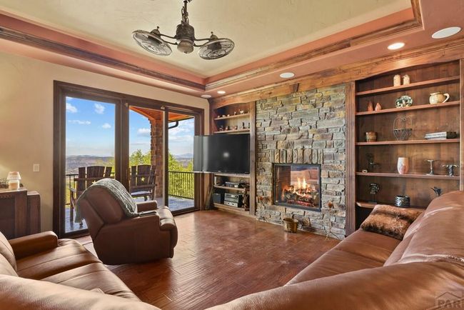 2017 County Road 1, House other with 5 bedrooms, 5 bathrooms and 4 parking in Cripple Creek CO | Image 4