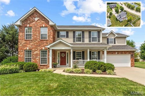 935 Saint Nicholas Dr, O Fallon, IL, 62269-3171 | Card Image