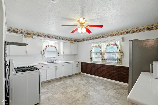 409 Hanley St, House other with 2 bedrooms, 2 bathrooms and null parking in Plainfield IN | Image 12