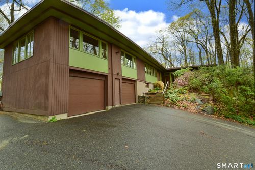 26 Upper Butcher Rd, Ellington, CT, 06029-4300 | Card Image