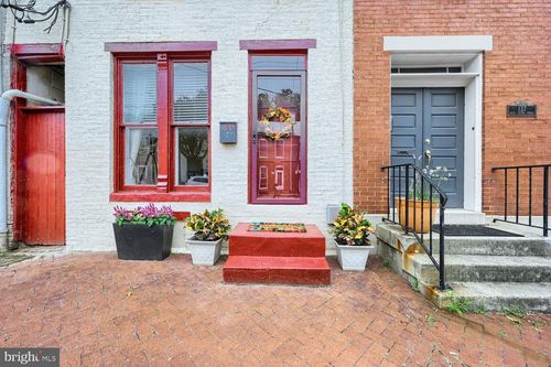 139 W South St, FREDERICK, MD, 21701-5501 | Card Image