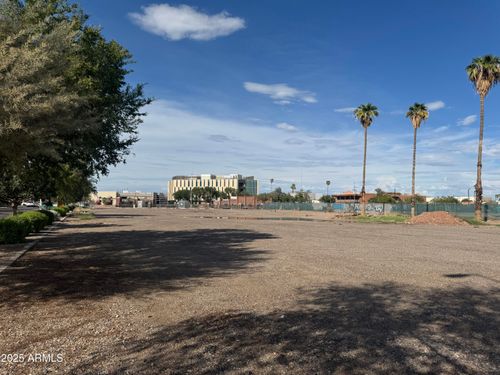 42-46-6801 N 59th Ave, Glendale, AZ, 85301 | Card Image