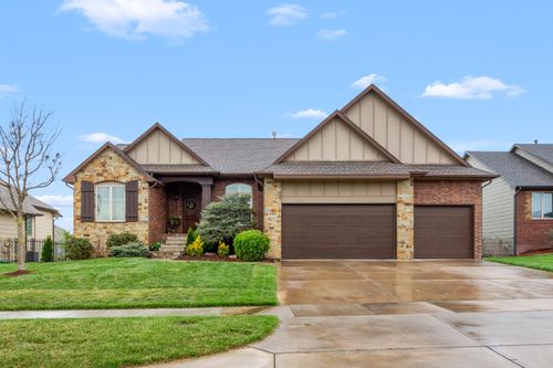 2001 N Split Rail St, Wichita, KS, 67230-7121 | Card Image