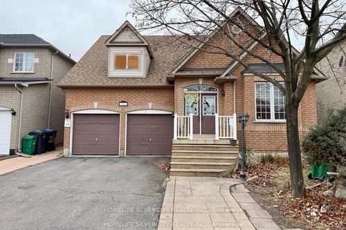 222 Edenbrook Hill Dr, Brampton, ON, L7A2W7 | Card Image