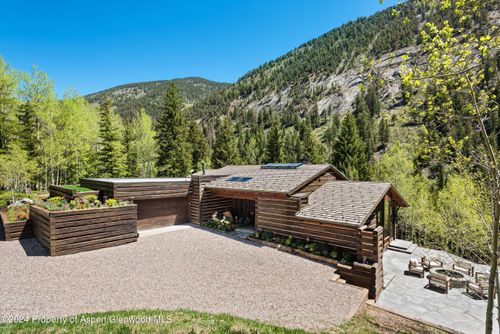 9888 Castle Creek Rd, Aspen, CO, 81611 | Card Image