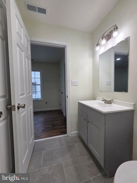 Residential Lease in CAMBRIDGE 3