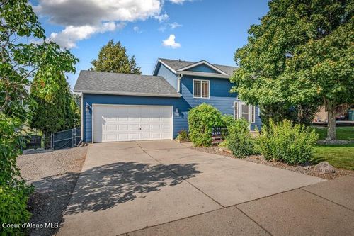 380 W Bridle Ln, Post Falls, ID, 83854-6623 | Card Image