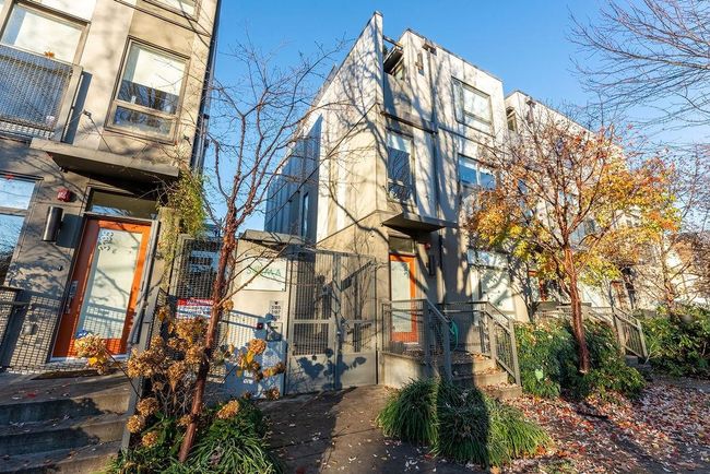 3189 St. George Street, Townhouse with 3 bedrooms, 3 bathrooms and 1 parking in Vancouver BC | Image 37