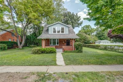 View of front of home with a front yard | Image 2