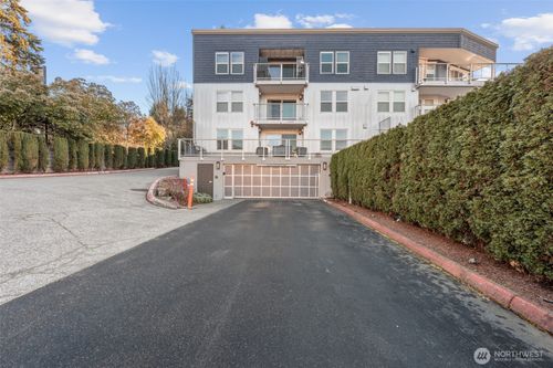 apt-206-11920 98th Ave Ne, Kirkland, WA, 98034-8952 | Card Image