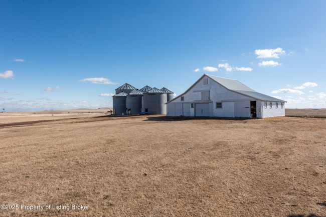 8240 77th Ave SW - New Leipzig-64 | Image 60