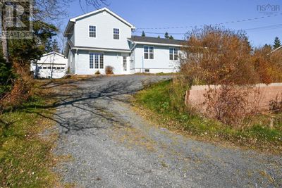 10 Harbour View Dr, House other with 5 bedrooms, 3 bathrooms and null parking in Portuguese Cove NS | Image 2