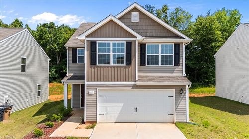 4613 Hazelburn Dr, Greensboro, NC, 27405-5060 | Card Image