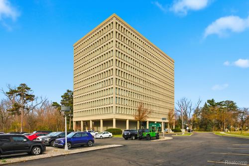 apt-606-22700 Garrison St, Dearborn, MI, 48124-2199 | Card Image