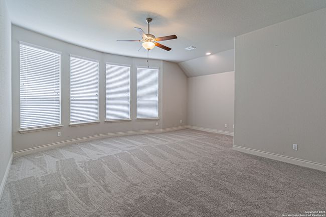 1239 Yaupon Loop, House other with 4 bedrooms, 3 bathrooms and null parking in New Braunfels TX | Image 25