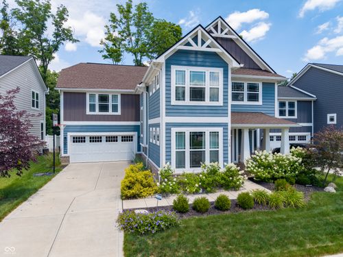 105 Thomas Point Dr, Fortville, IN, 46040-1691 | Card Image