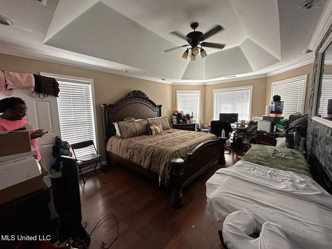 Primary Bedroom | Image 7