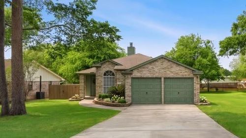 10478 Twin Circles Dr, Montgomery, TX, 77356-5733 | Card Image